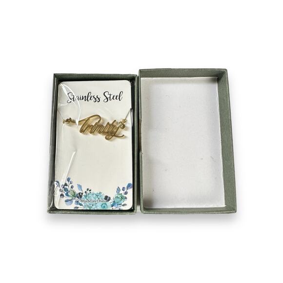 Trinity Name Necklace Gift with Box. New - Picture 2 of 4